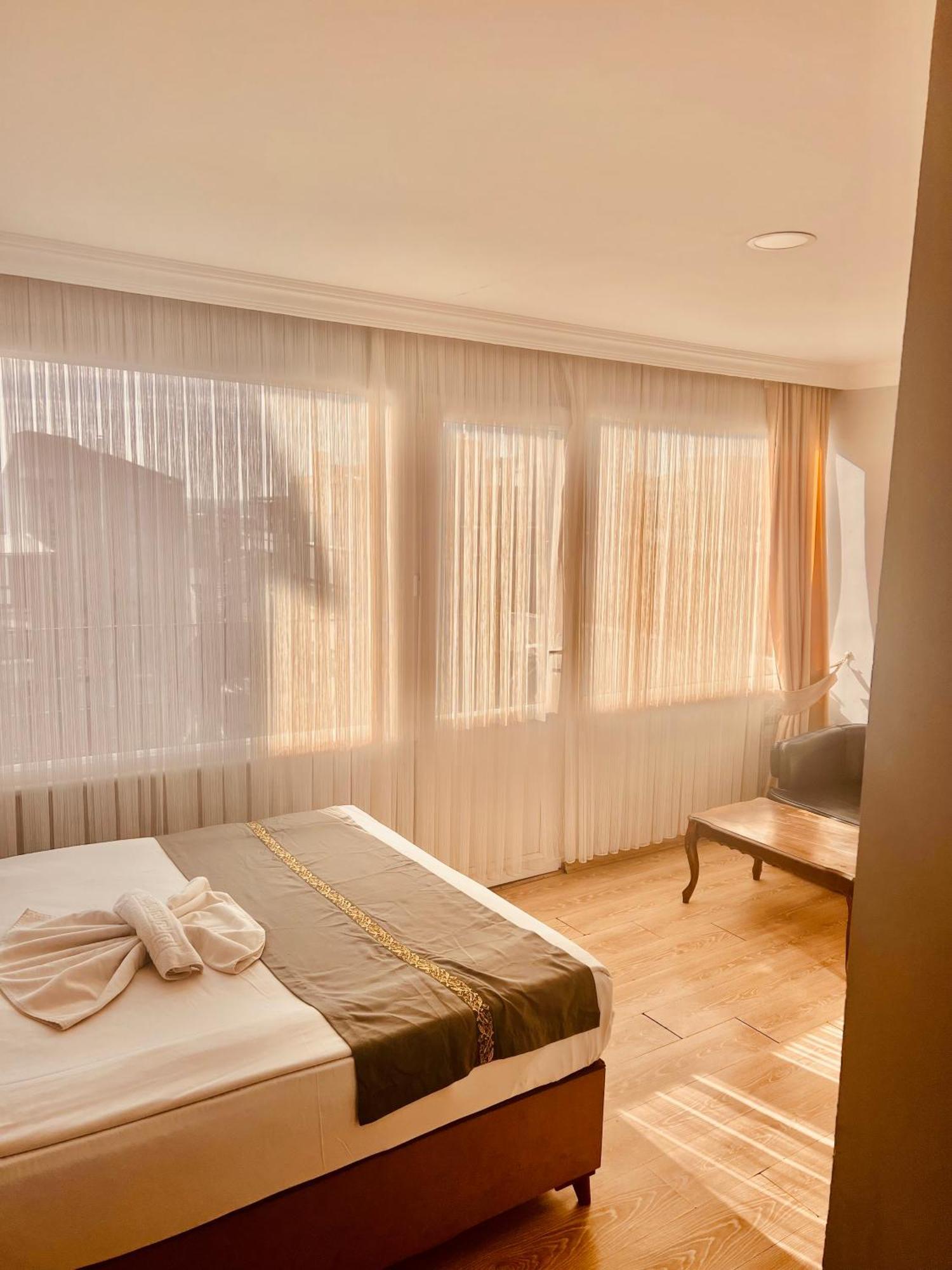 Otel Grand Sami Истанбул Екстериор снимка